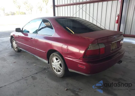 1996 Honda Accord Ex/Ex-R z USA, uszkodzony, nr VIN 1HGCD715XTA010927